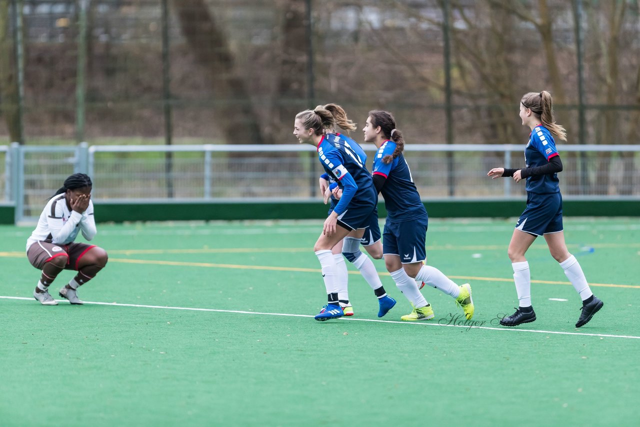 Bild 284 - wBJ VfL Pinneberg - St. Pauli : Ergebnis: 7:0 (Abbruch)